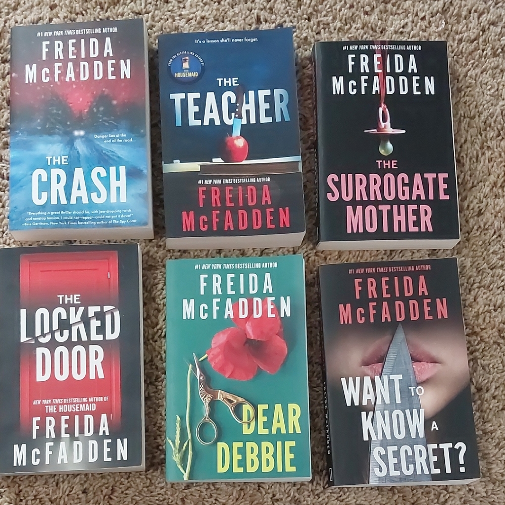 Freida McFadden Book Bundle